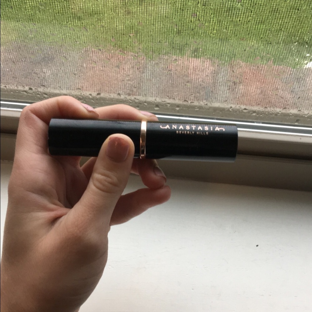 ANASTASIA BEVERLY HILLS STICK FOUNDATION 💗💗